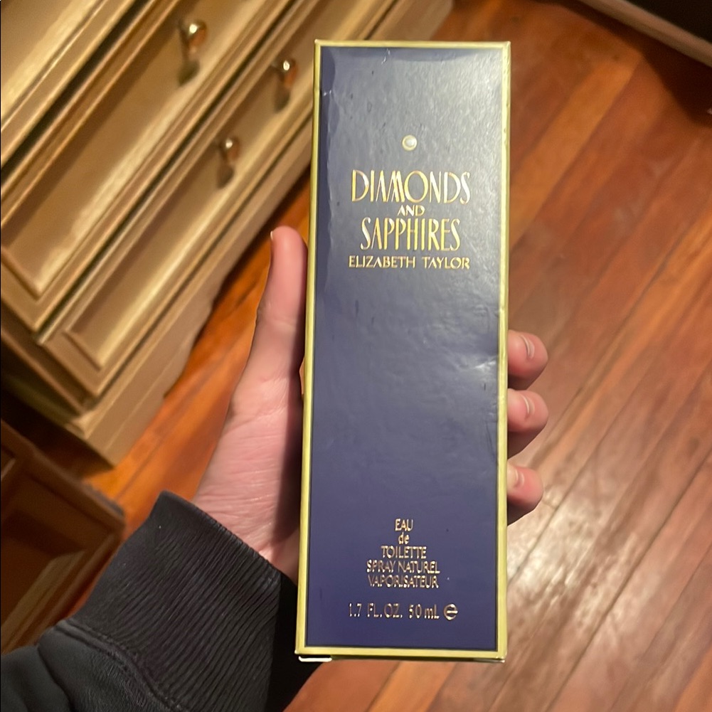 Elizabeth Taylor Diamonds And Sapphires Perfume